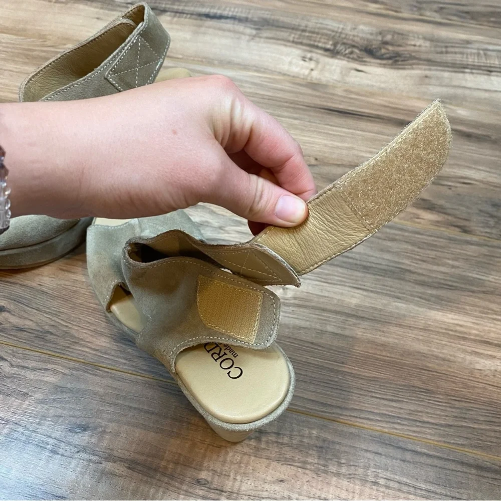 Cordani Suede Wedge Sling Back Sandal‎ Women's 37/6.5 Color Tan